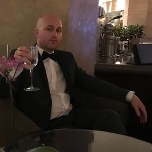 Meet your Posher, Michael brandon